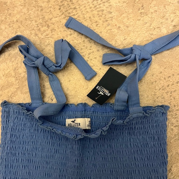 NEW hollister top - Picture 2 of 3